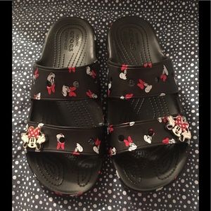 Minnie Mouse Crocs